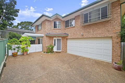3/54 Owen Street, Port Macquarie - Mackay Tourism 0