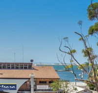 303 'The Shoal' 4-8 Bullecourt Street - Air Conditioning WIFI Netflix Views Linen  Lift - Mackay Tourism