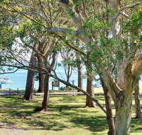 32 'Bay Parklands' 2 Gowrie Avenue - fantastic unit with air conditioning pool tennis court  spa - Mackay Tourism