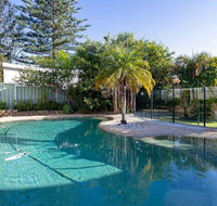 33 Gloucester St -huge holiday house in Nelson Bay with pool and stunning water views - Mackay Tourism