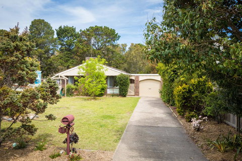 37 Mort Avenue - Mackay Tourism 1