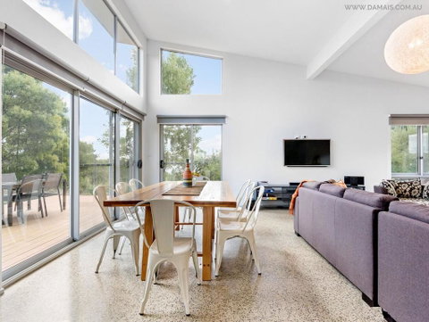 4 King Or 8 Single Beds WiFi, Netflix, Pet Friendly - Mackay Tourism 3