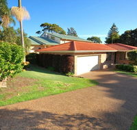 41 Leonard Avenue- pet friendly boat parking  aircon - Mackay Tourism