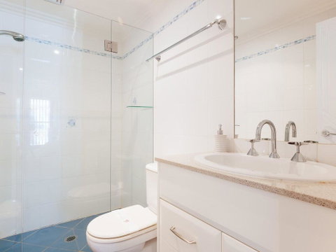 5 'The Outlook', 4 Ocean Parade - Overlooking Boat Harbour Beach And Ducted Air Conditioning - Mackay Tourism 2