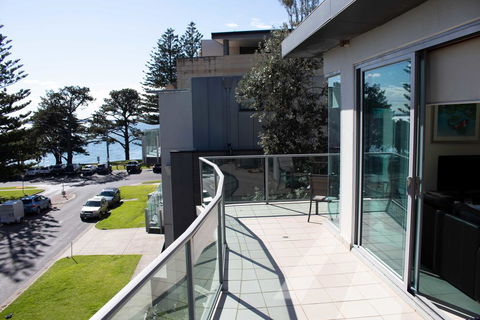 507 At The Waves - Mackay Tourism 2