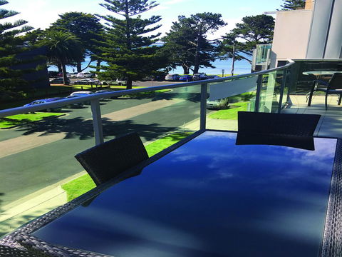 507 At The Waves - Mackay Tourism 0