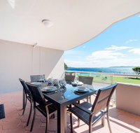 6 'FLORENTINE' 11 COLUMBIA CLOSE - STUNNING UNIT WITH SENSATIONAL VIEWS - Mackay Tourism