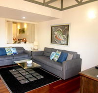 6 Pt Lookout Beach Resort - Mackay Tourism