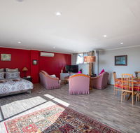 A Lismar Lodge Cottage - Mackay Tourism