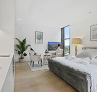 A Luxury home hidden in the Urban oasis - Mackay Tourism