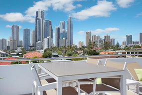 Book Surfers Paradise Accommodation Mackay Tourism Mackay Tourism