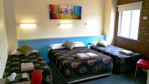 A&A Lodge Motel - Mackay Tourism 3