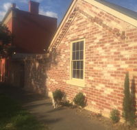 Aarav Cottage - Mackay Tourism