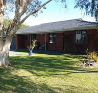 Abbey Beach Shack - Mackay Tourism