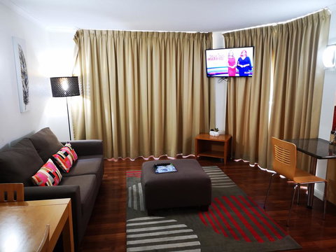 Abbey On Roma Hotel & Apartments - Mackay Tourism 2