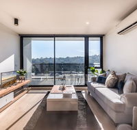 Abbortsford 2 Bed 2 Bath Mountain View Apartment - Mackay Tourism