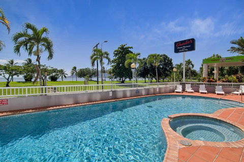 Acacia Court Hotel - Mackay Tourism 1