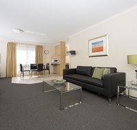 Accommodate Canberra - Kingston Court - Mackay Tourism
