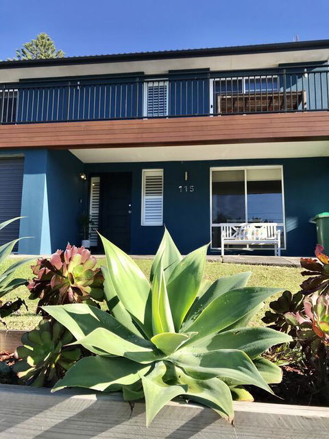 Acqua Dolce Beach House - Mackay Tourism 3