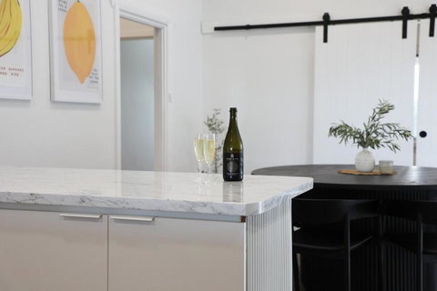 Dreamy Abode - Vineyard Retreat - Mackay Tourism 3