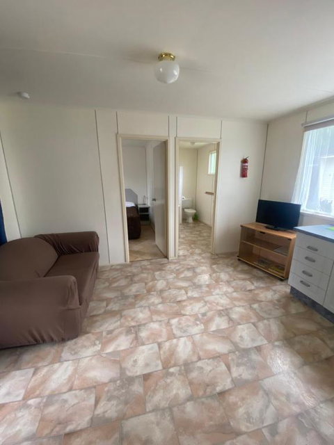 Eagle Point Caravan Park - Mackay Tourism 1