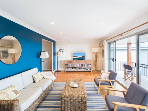 Easy Living At 14 Daphne Street - Mackay Tourism 1