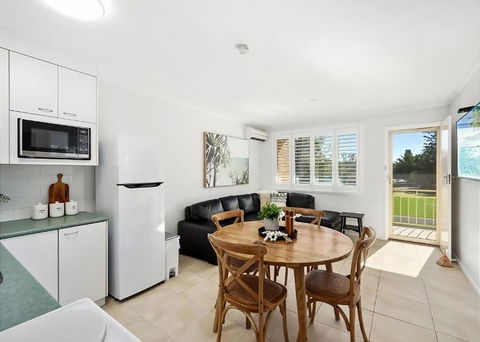 Ernora Court - Mackay Tourism 1