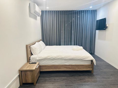 Exodus Dandenong Apartment Hotel - Mackay Tourism 0