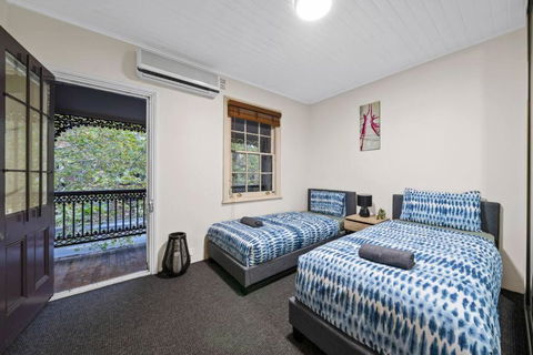 Facilitated 4 BR House & ICC&Darling Harbour-8 Mins Walk - Mackay Tourism 4