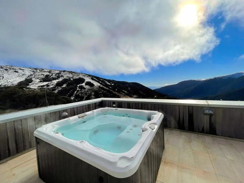 Falls Creek Spa Penthouse By Ready Set Stay - Mackay Tourism 0