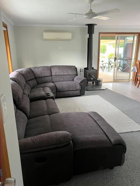 Family And Pet Friendly In Central Location - Mackay Tourism 2