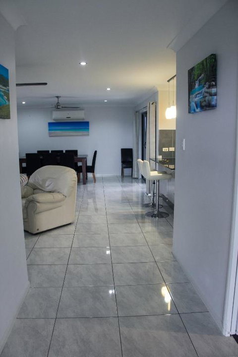 Family Friendly Holiday Home - Mackay Tourism 4