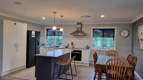 Fig Tree Farm B&B Highvale-Farmstay Near Brisbane! - Mackay Tourism 1