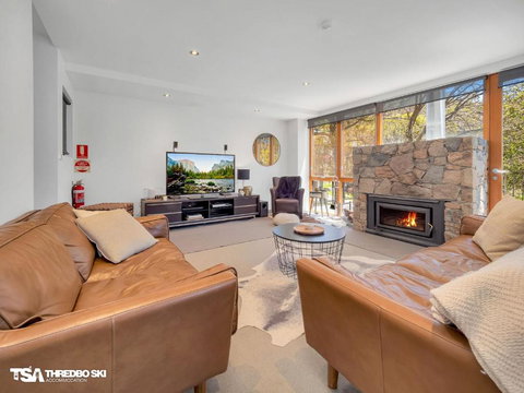 First Tracks 2 - Mackay Tourism 2