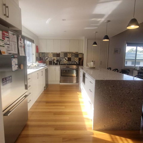 Flat Rock Beach House - Mackay Tourism 2