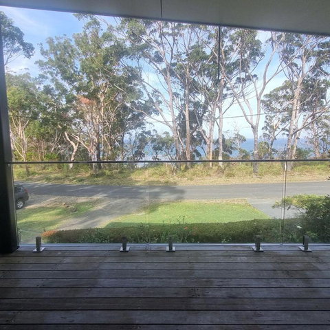 Flat Rock Beach House - Mackay Tourism 1