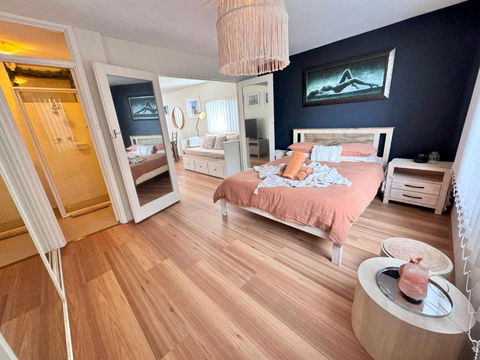 FORR64 - Cosy East Perth Retreat - Mackay Tourism 1