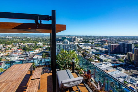 Fortitude Valley Apartments By CLLIX - Mackay Tourism 4