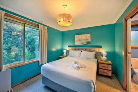 Freycinet Hideaway - Mackay Tourism 4