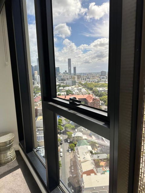 FV Peppers 1 Bedroom Apartment - Mackay Tourism 3