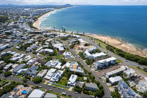 GEORGE8- THE ULTIMATE, FAMILY BEACH HOUSE! - Mackay Tourism 3