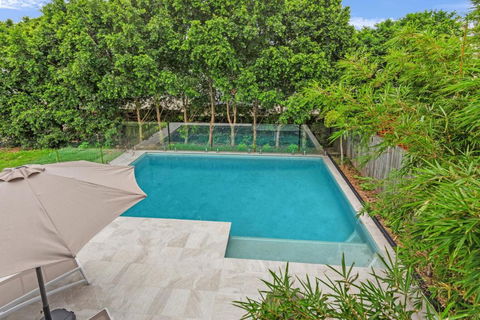 GEORGE8- THE ULTIMATE, FAMILY BEACH HOUSE! - Mackay Tourism 2