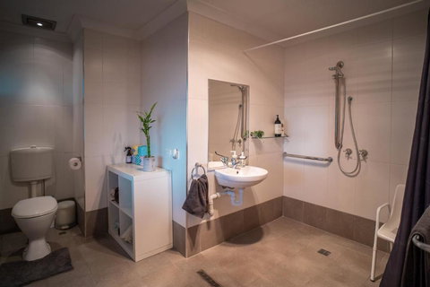 Glen Mervyn Lodge - Mackay Tourism 4