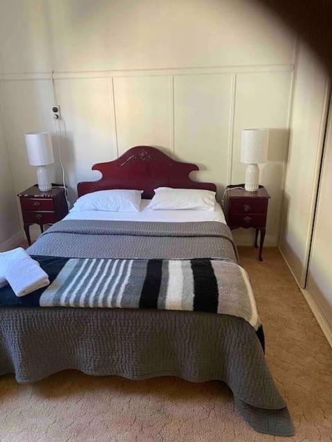 Golden Street Cottage - Mackay Tourism 4