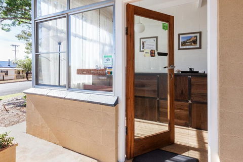 Gulgong Motel - Mackay Tourism 4