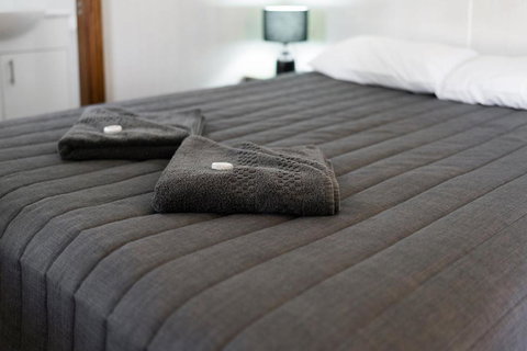 Gundagai Cabins & Tourist Park - Mackay Tourism 2