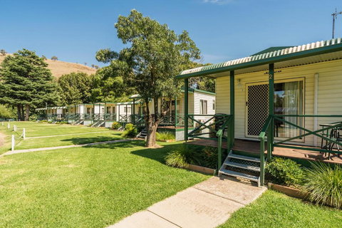 Gundagai Cabins & Tourist Park - Mackay Tourism 3