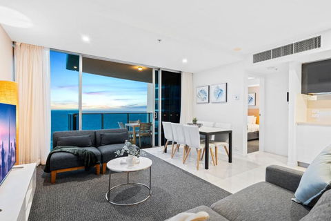 H Residences - Ocean View - Self Contained & Privately Managed Apartment - Wow Stay - Mackay Tourism 3