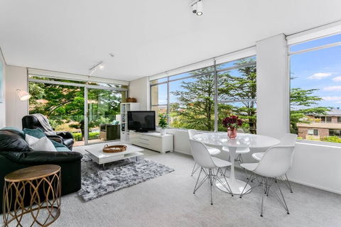 HAR20 - 2 Bedroom Harrison Street - Cremorne - Mackay Tourism 0