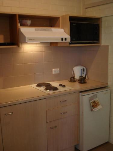 H & D Apartments - Mackay Tourism 1
